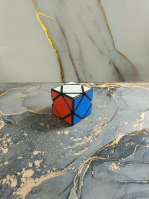 Cubo Rubik Skewb
