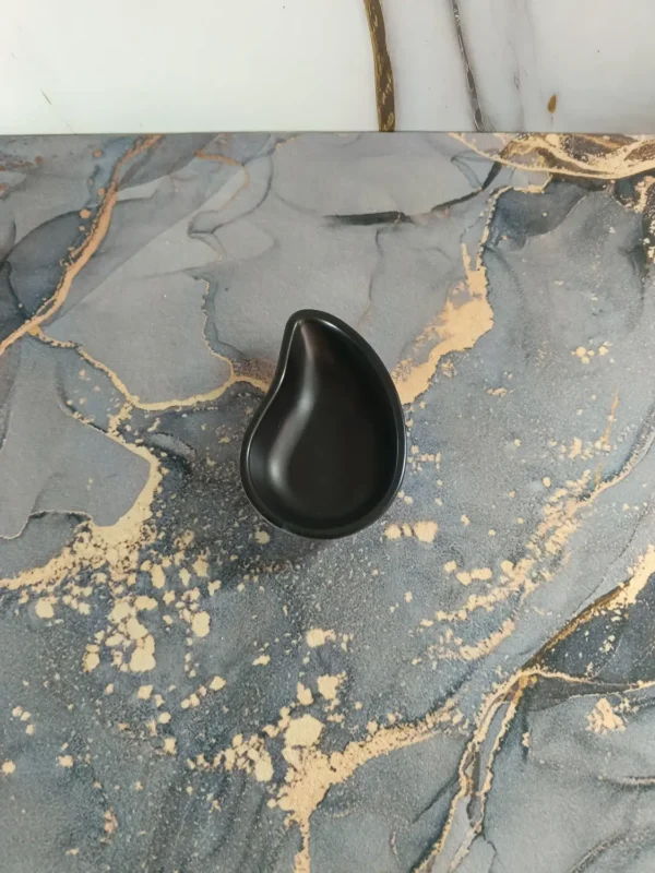 salsera en forma de gota