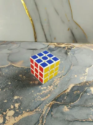 Cubo Rubik 3x3 | El Clásico Rompecabezas de Velocidad