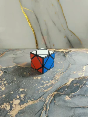 Cubo Rubik Skewb | El Rompecabezas de Giros Diagonal