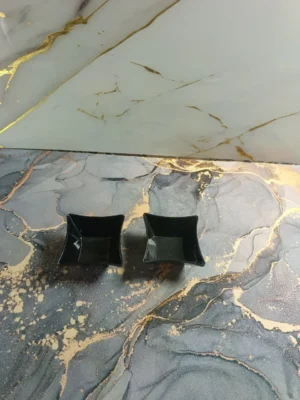 Dos unidades de de Salsera cuadrada en melamina | Diseño resistente y moderno para servir con estilo