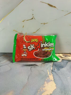 Skwinkles Salsagheti – 1 Explosiva Experiencia de Tiras Ácidas con Salsa Picante