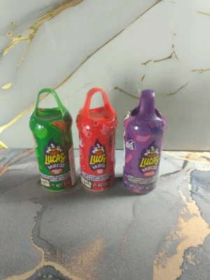 Lucas Muecas – 1 Divertida Explosión de Sabor Ácido y Picante